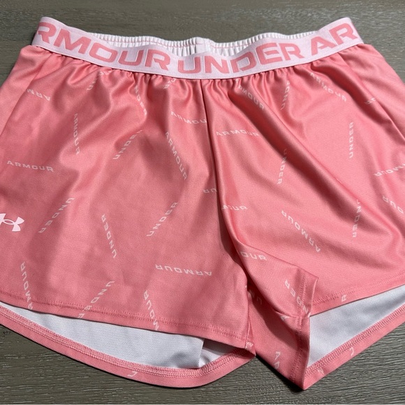 Under Armour Play Up Twitch Short, all over Logo, Pink, Size Medium - Picture 3 of 5